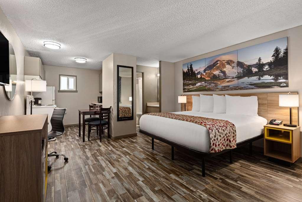 Motel Days By Wyndham South Tacoma 2*